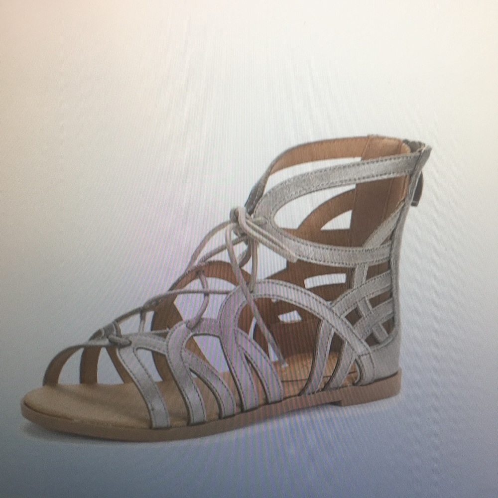 Gladiator Sandals silver flats s7 new in box
